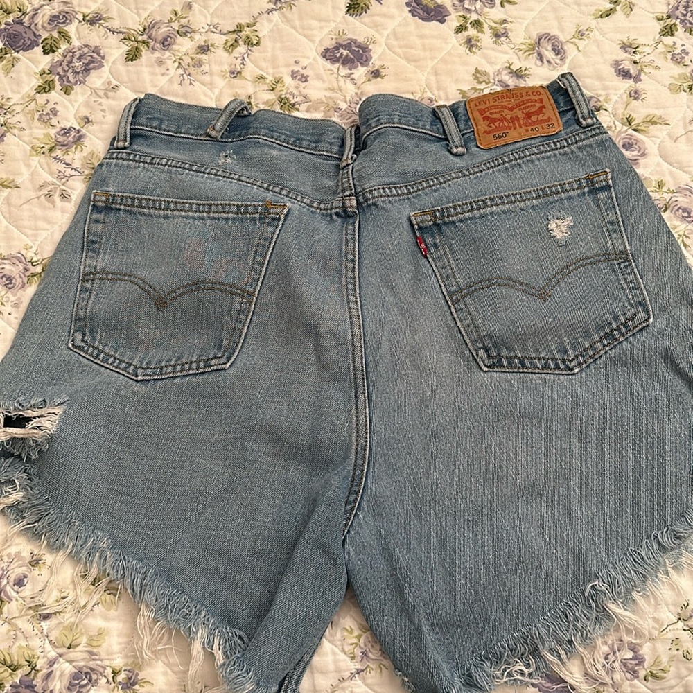 Levi’s cut off shorts